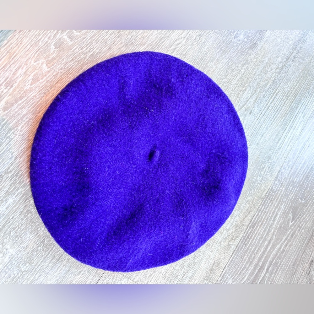 Vintage purple wool beret. Madcaps, nyc